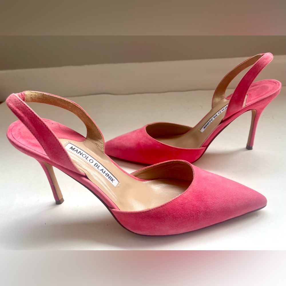 Manolo Blahnik Pink Suede Slingback Pump - Picture 5 of 8